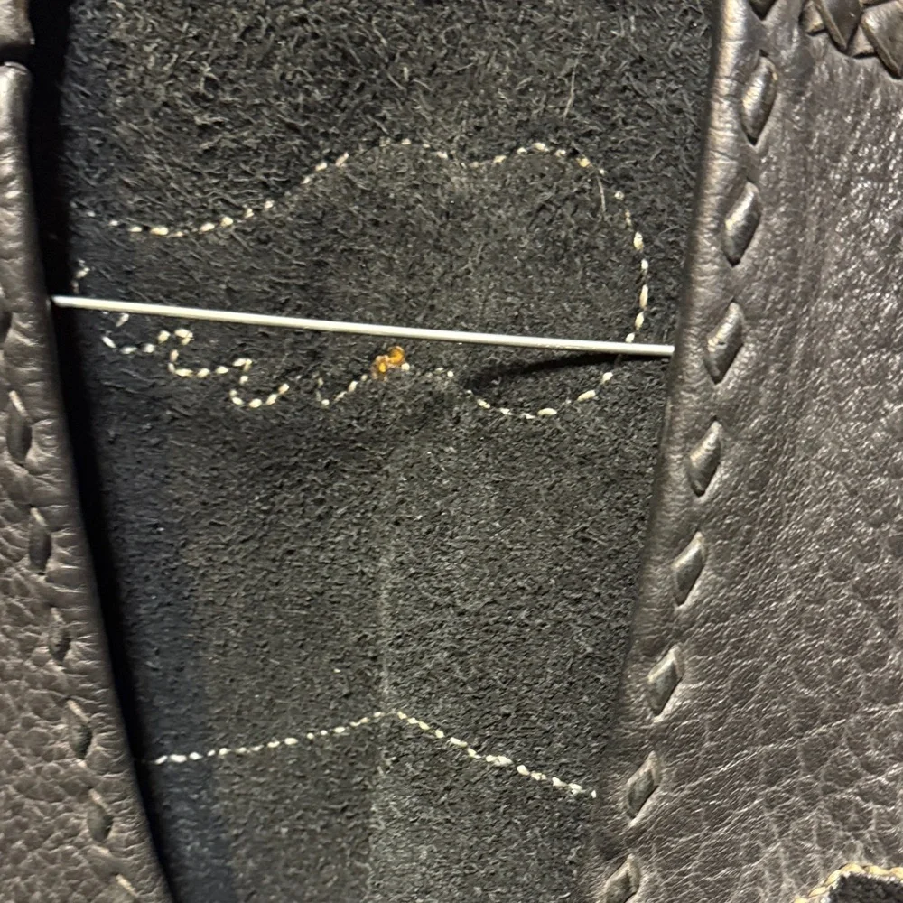 Black Leather Vest - Picture 4 of 10